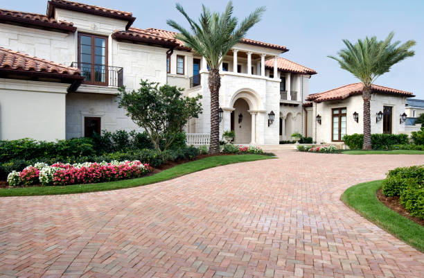 Best Driveway Paving Contractor  in Stockbridge, MI